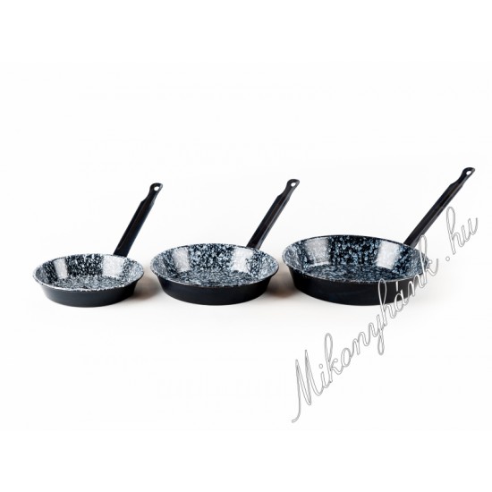 Nyeles szeletsütő 18 cm (1-es)